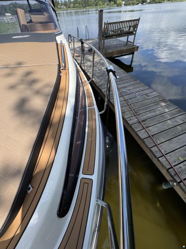 Aqualine 750 Cruiser
