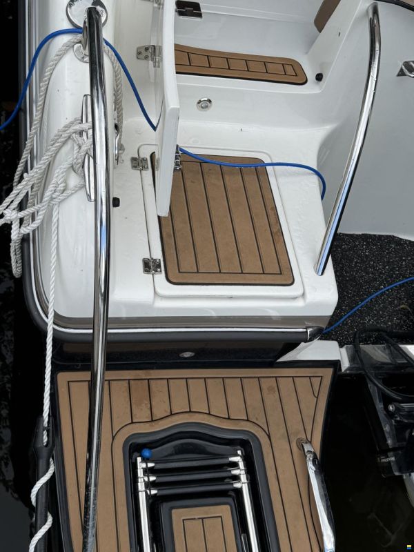Aqualine 750 Cruiser