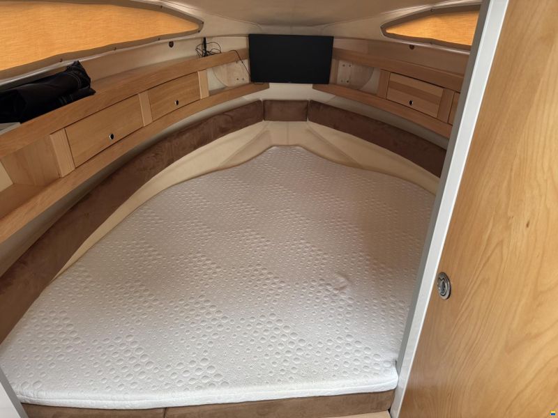Aqualine 750 Cruiser
