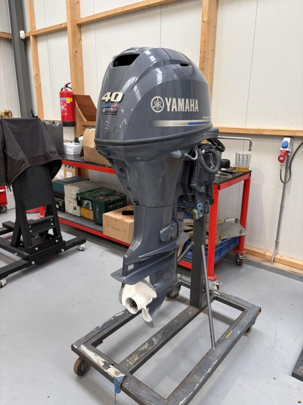 Yamaha F40FET