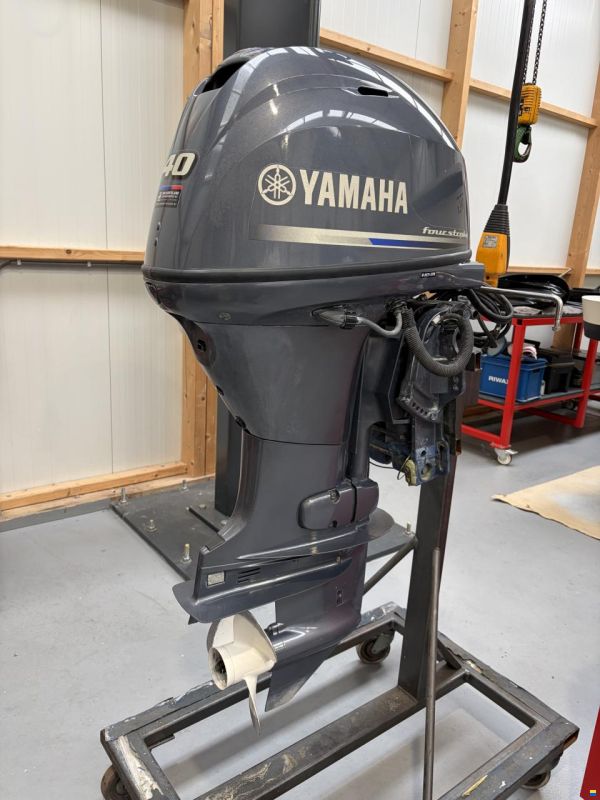 Yamaha F40FET
