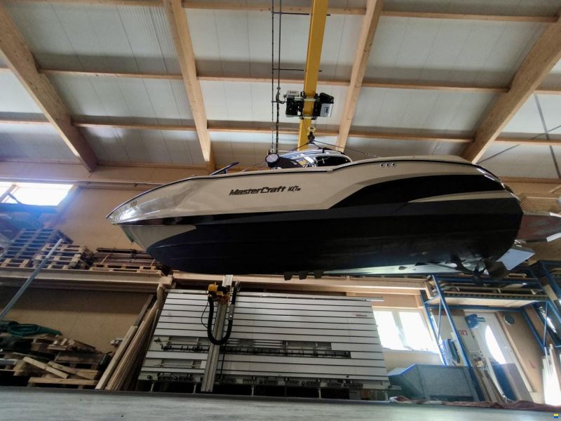MasterCraft NXT 24