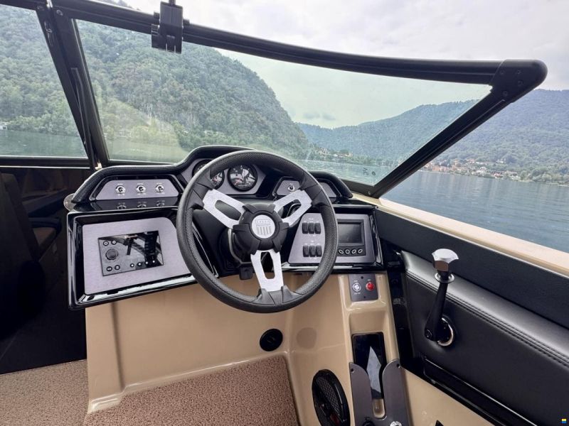 MasterCraft NXT 24