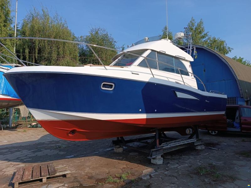 Beneteau Antares 9