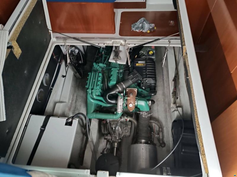 Beneteau Antares 9