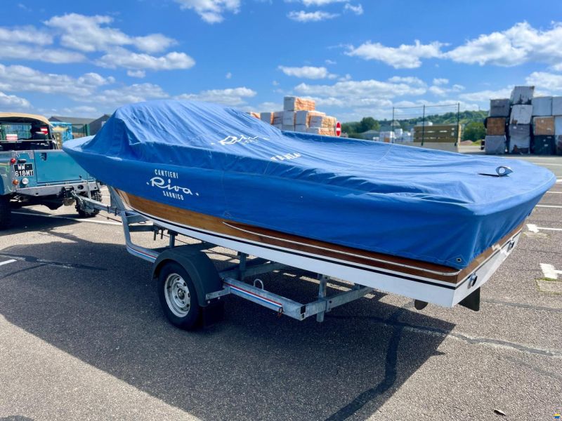 Riva Junior