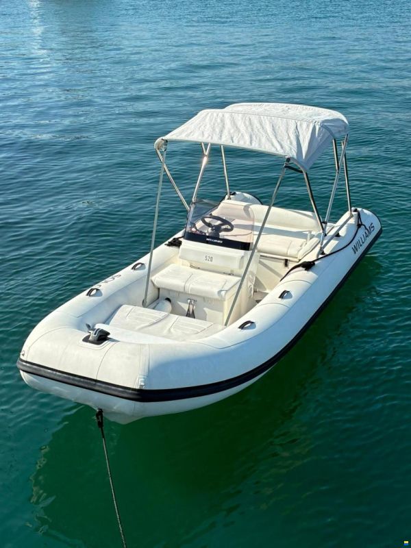Willams SportJet 520