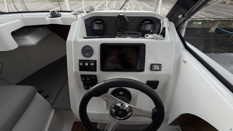 Jeanneau Merry Fisher 605