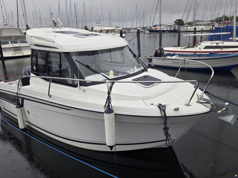 Jeanneau Merry Fisher 605
