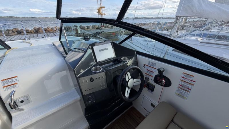 Bayliner Ciera 8