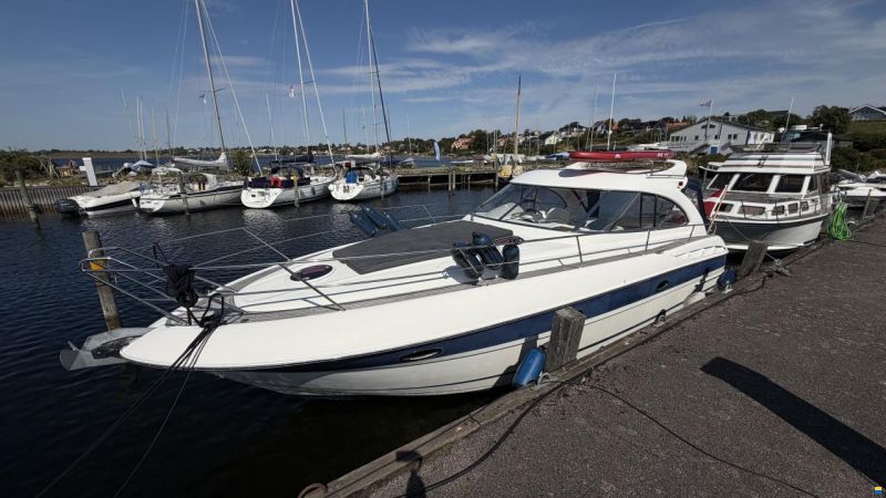Bavaria 35 Hard Top