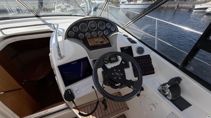 Bavaria 35 Hard Top