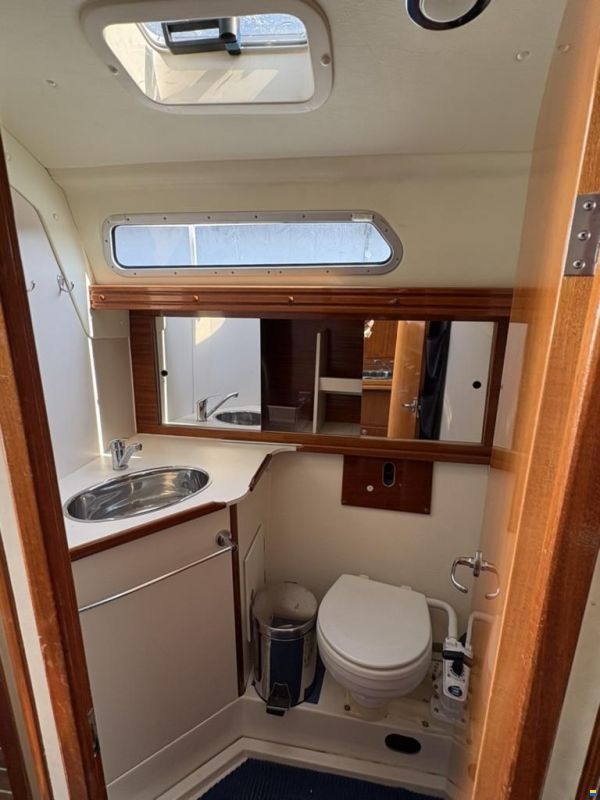 Hanse 371