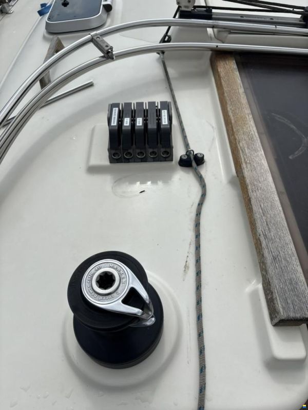 Hanse 371