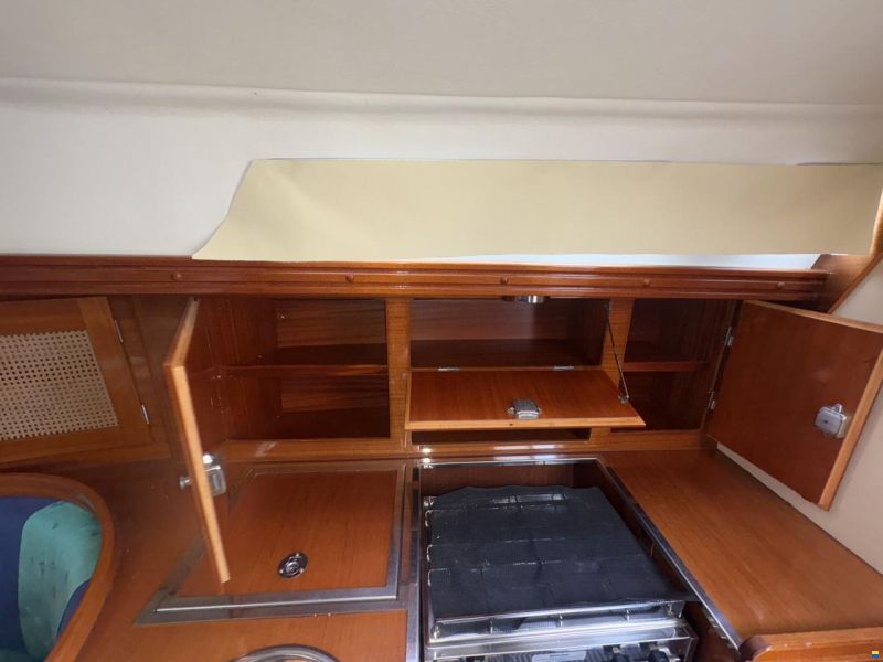 Hanse 371