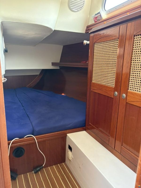 Hanse 371