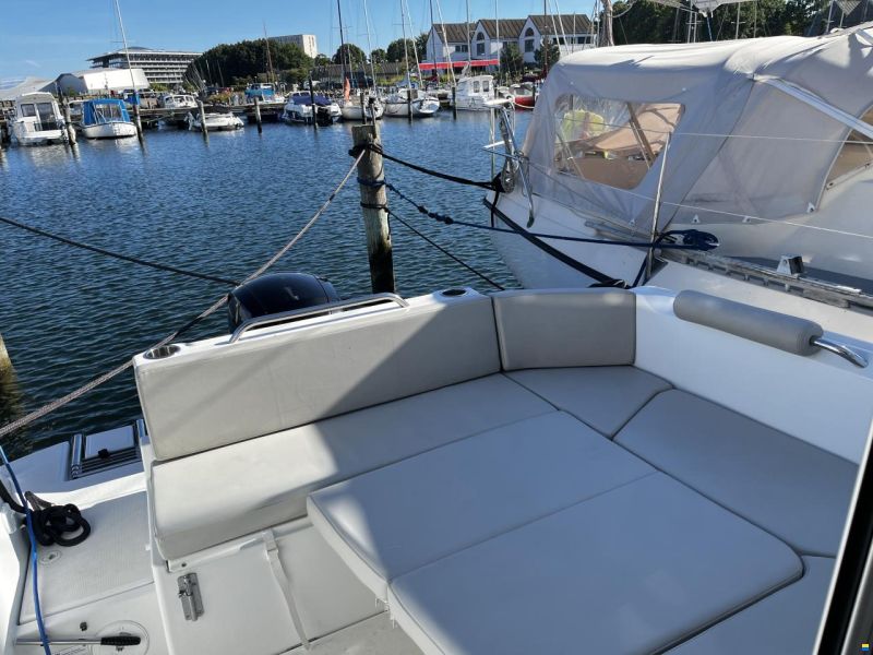 Beneteau Antares 7