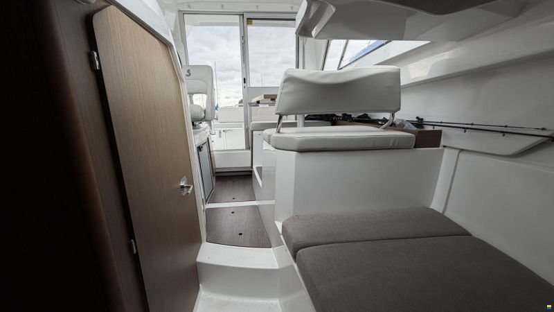 Beneteau Antares 7