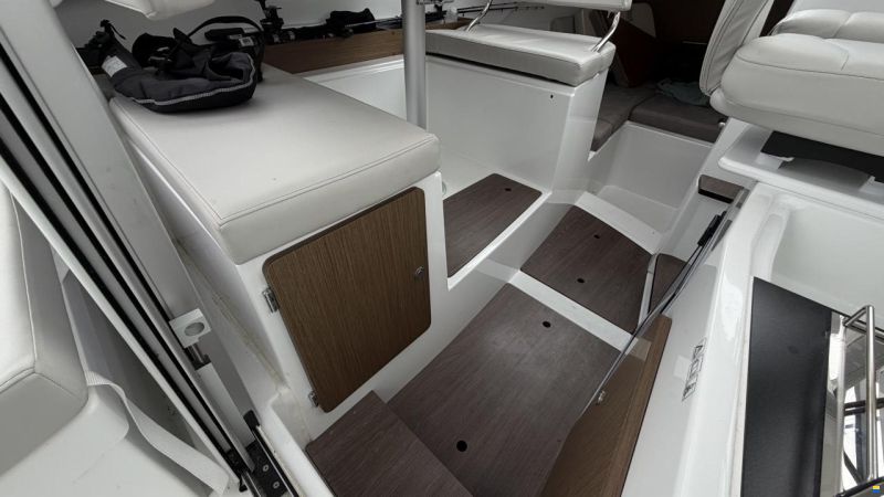 Beneteau Antares 7