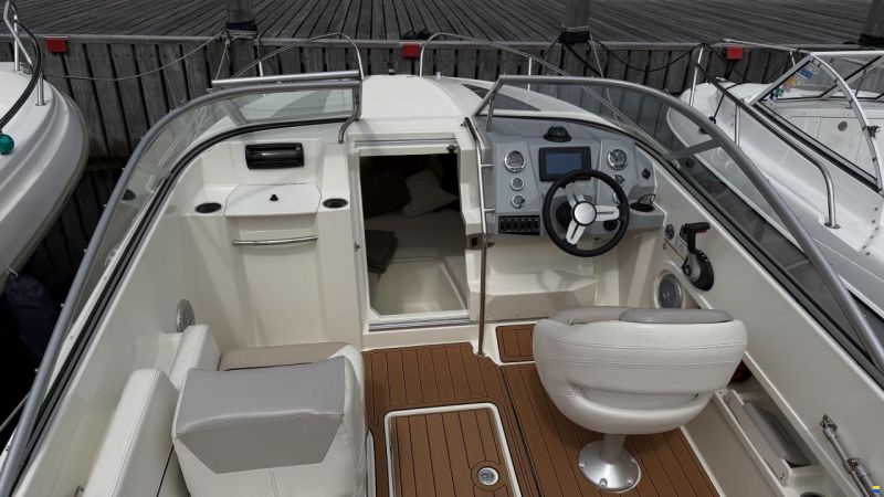 Bayliner 642 Cuddy