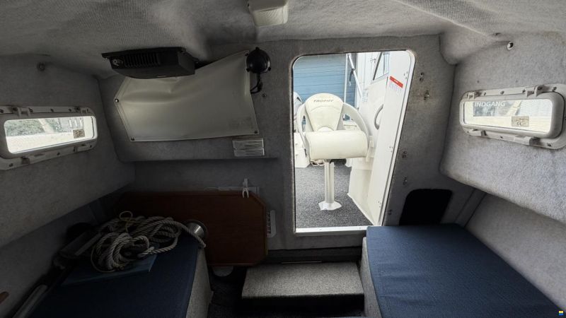 Bayliner Trophy