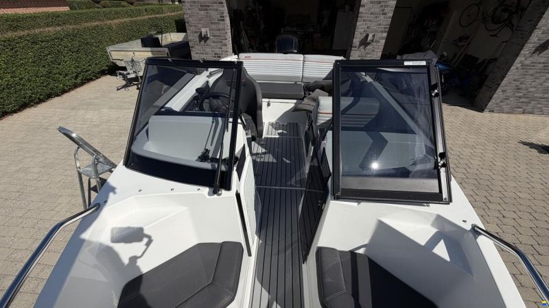 Bella 550 BR