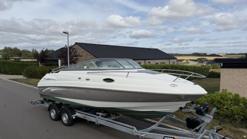 Chaparral 215 SSI