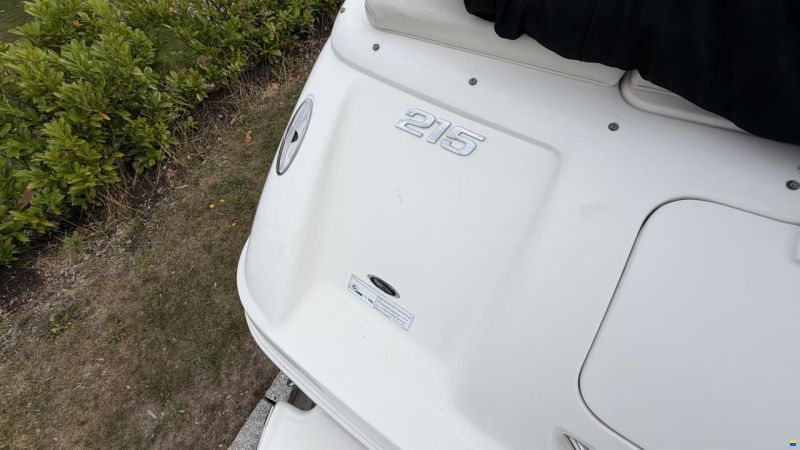 Chaparral 215 SSI