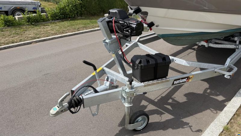 Chaparral 215 SSI