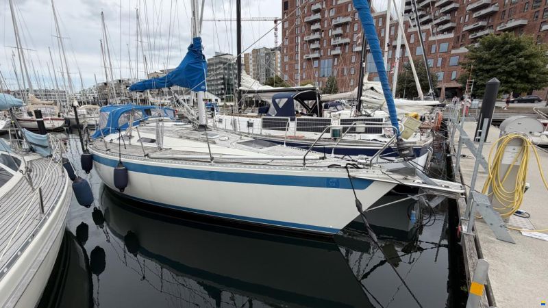 Sweden Yacht 340