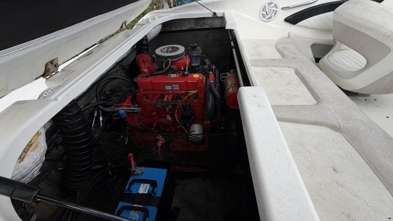 Glastron GT 185