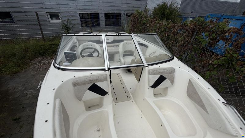 Glastron GT 185