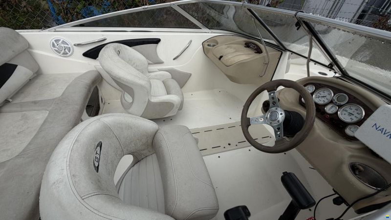 Glastron GT 185