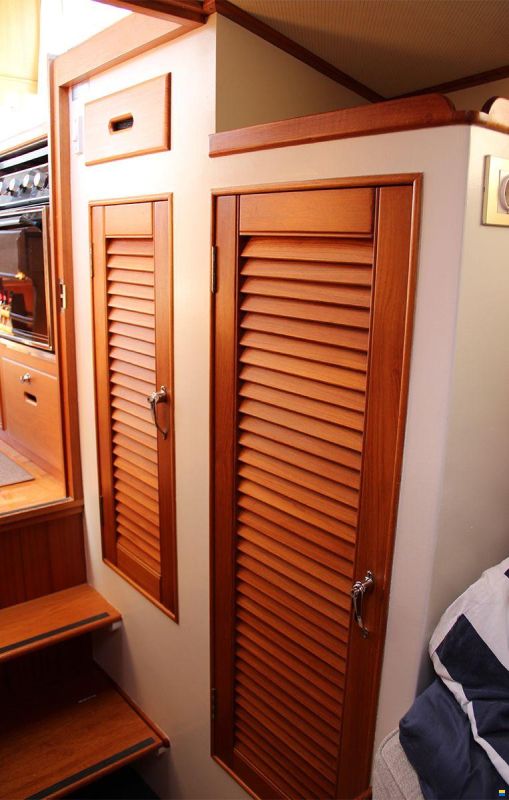 Grand Banks 32