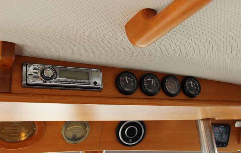 Grand Banks 32