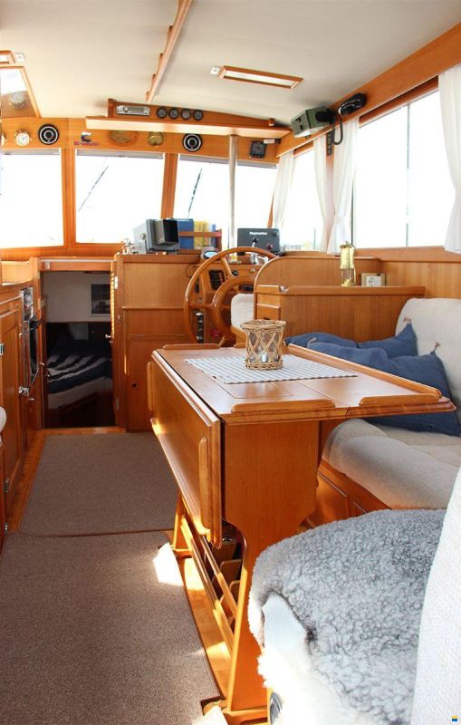 Grand Banks 32