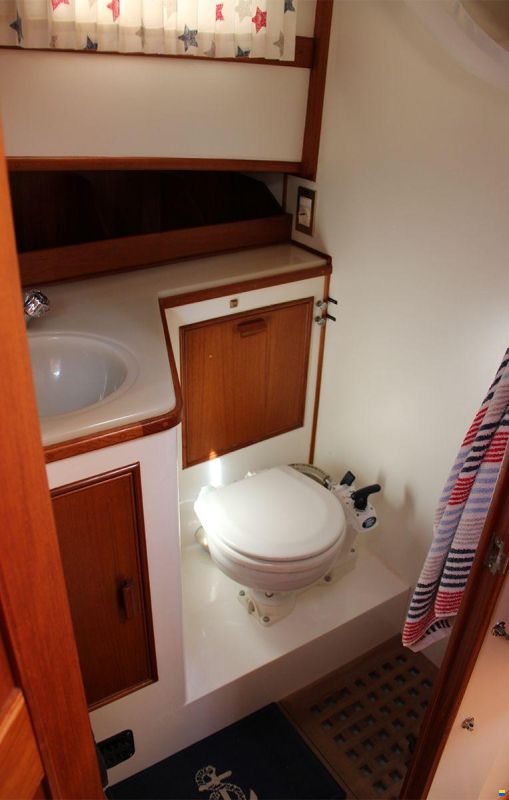 Grand Banks 32