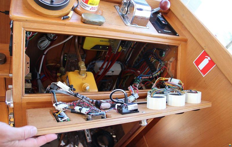 Grand Banks 32
