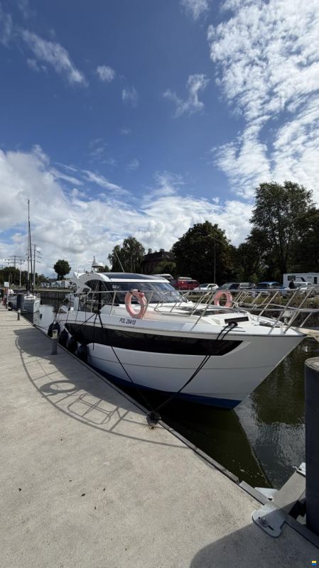 Galeon 370 HTC