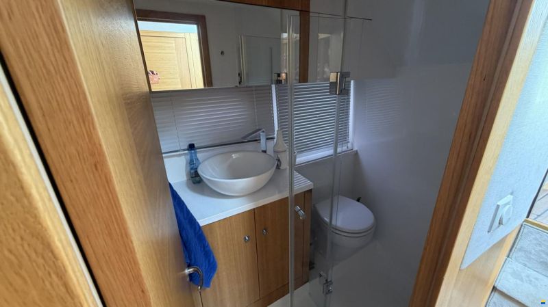 Galeon 370 HTC