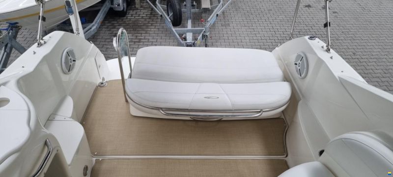 Maxum 2700 SE