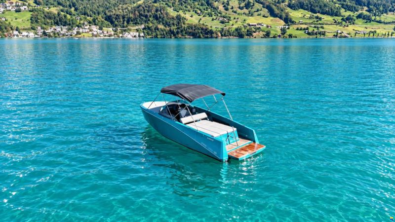 Ganz Boats Ovation 6.8