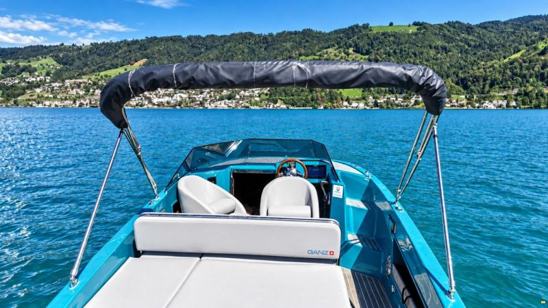 Ganz Boats Ovation 6.8