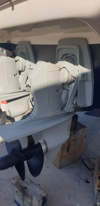 Sealine S28
