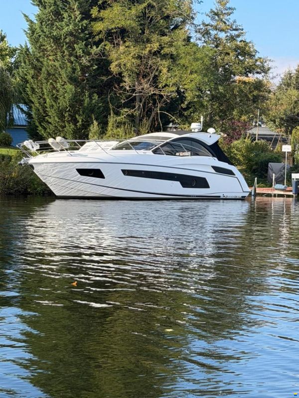 Sunseeker Portofino 40