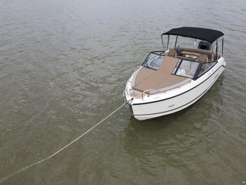 Quicksilver 605 Cruiser