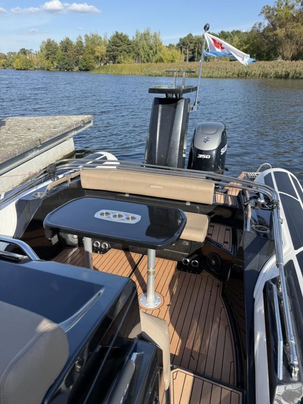 Brig Eagle 10