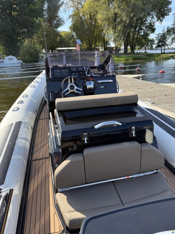 Brig Eagle 10