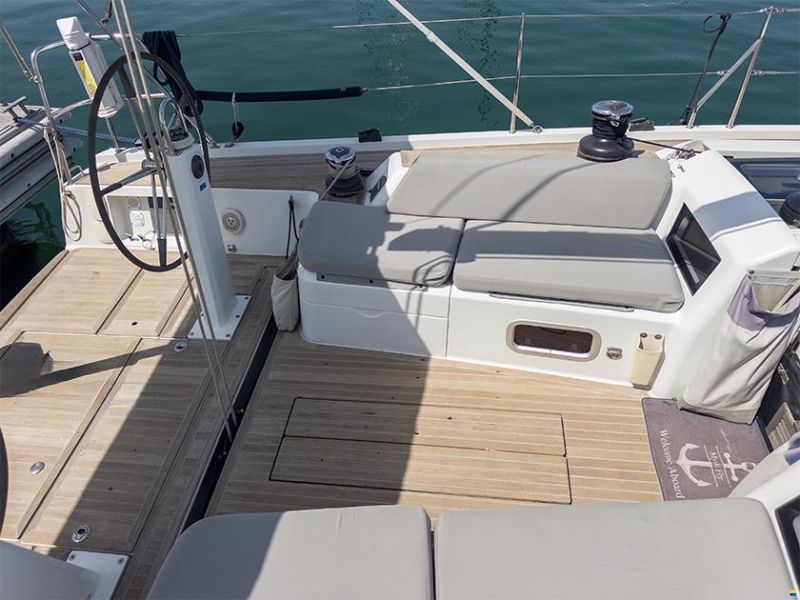 Grand Soleil 43