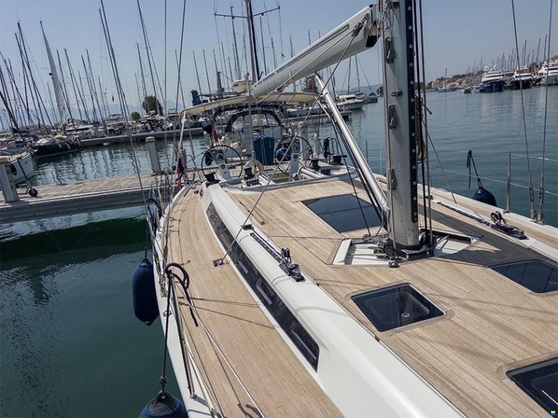 Grand Soleil 43